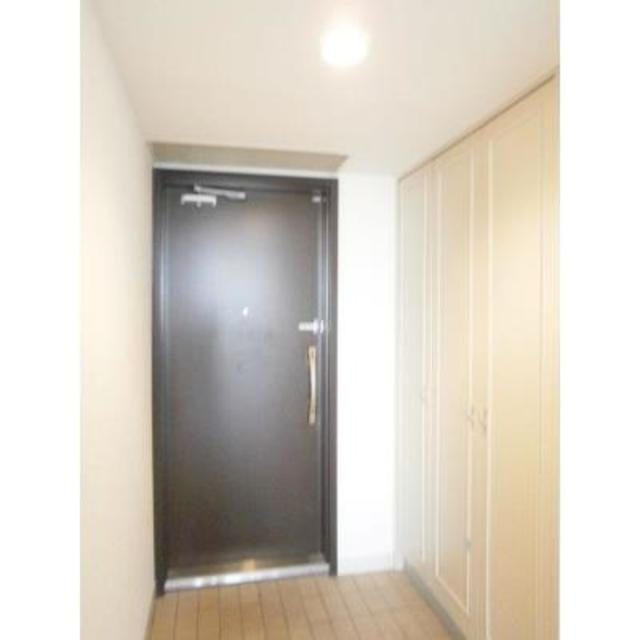 リバーポイントタワーの玄関|※写真は同タイプ住戸です。