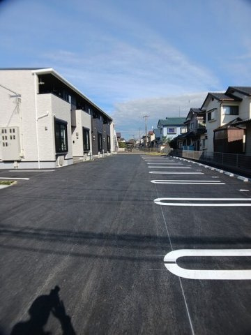 クロシェットの駐車場