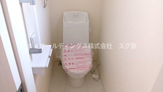 南丹市園部町本町新築戸建て住宅のトイレ