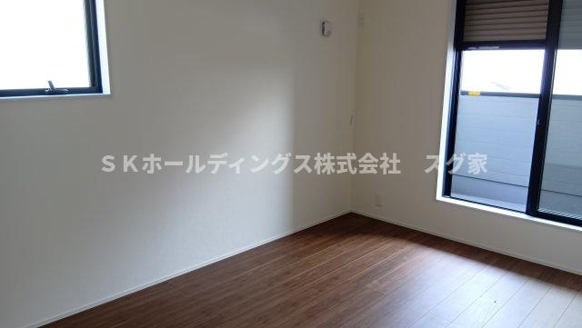 南丹市園部町本町新築戸建て住宅の寝室