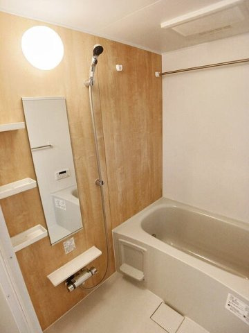 熊本市東区小山２丁目のアパートの浴室