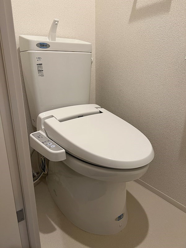 新品家具付きマンション水道6(KaGood東京)のトイレ