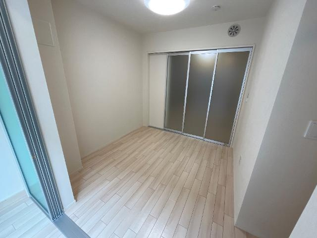 熊本市中央区黒髪６丁目のアパートの設備|洋室