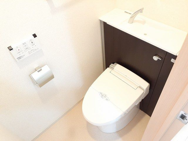 トレスオハス　稲葉荘のトイレ