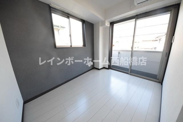 WEST COURT SOGAの居間・リビング