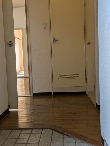 元町ヒルズの玄関