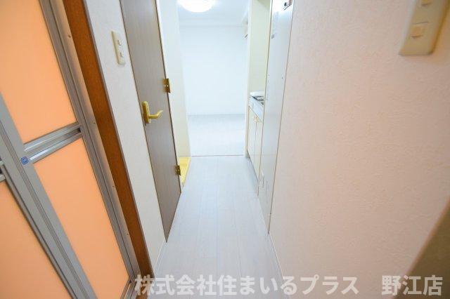眞柄ビルの内装