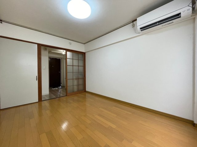 岡住マンションの内装|※写真は別の部屋のものです。