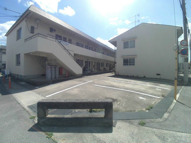 土肥マンションの外観
