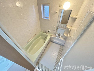 【浴室】 | 巣本町戸建賃貸
