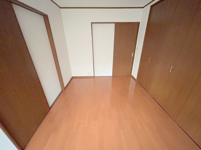 生駒市壱分町戸建の居間・リビング
