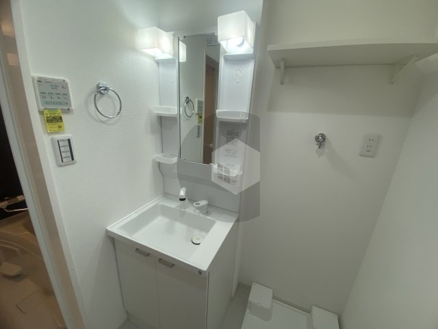 D porta granzの独立洗面台