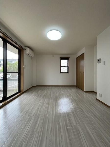 旭ヶ丘ハイツの子供部屋