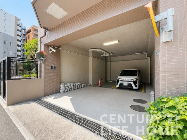 【駐車場】 | ソオワ川崎ウエスト | 駐車スペースもあります