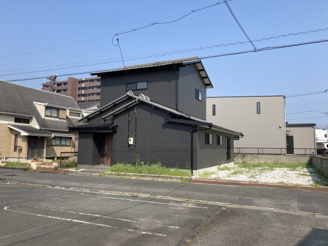 神原１丁目戸建ての前面道路含む現地写真
