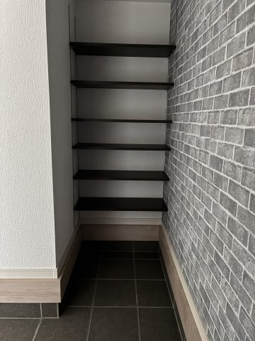 神原１丁目戸建ての収納