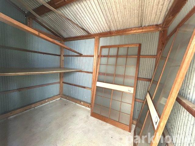 北竹島町T貸家の収納|倉庫内