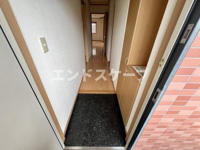 グランの玄関|高崎、前橋、伊勢崎エリアのお部屋探しはエンドスケープまで！お客様の理想お聞かせ下さい♪