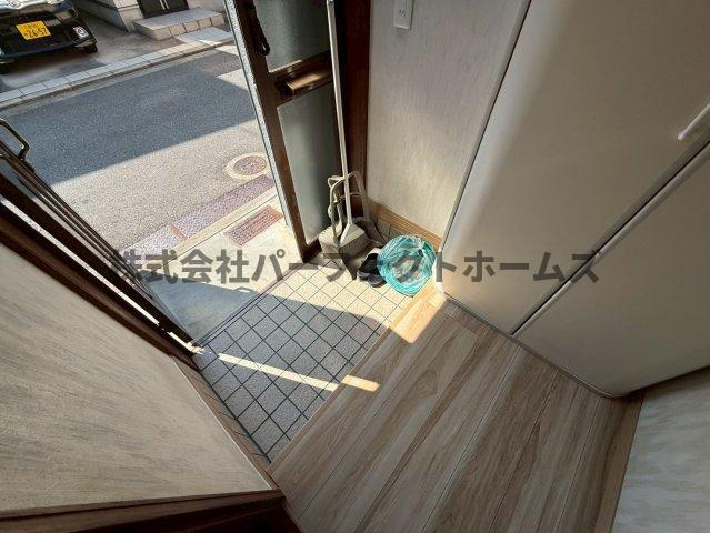 高柳2丁目戸建　賃貸の玄関|玄関です
