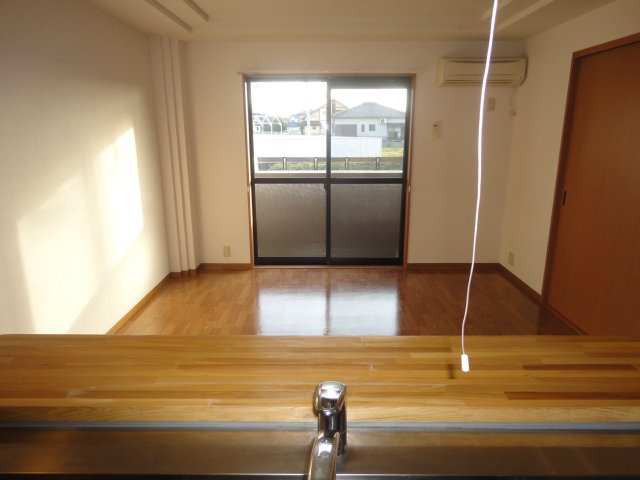サンルーム秋桜の居間・リビング|リビング