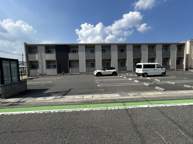 クレイノ木屋の駐車場