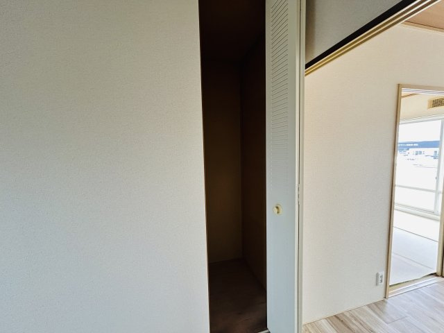 ツインの収納