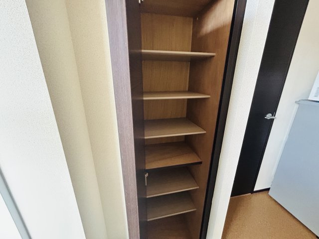 クレイノ木屋の収納