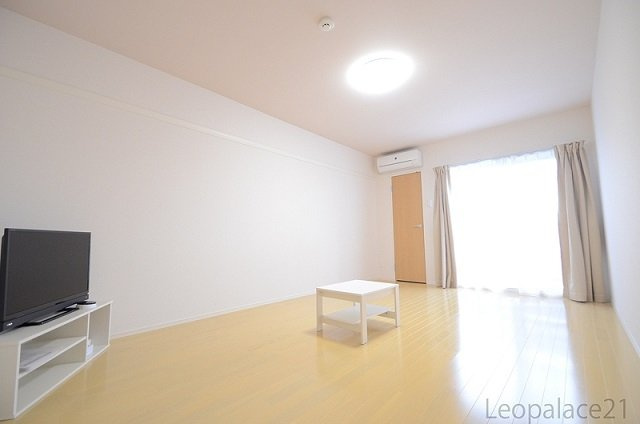 クレイノ悠々木屋の寝室|備品や設備仕様は号室等により異なります現地をご確認ください。