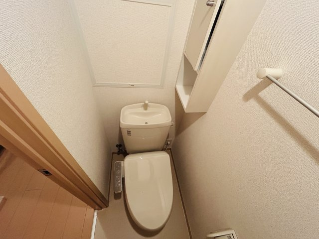 ＳＵＮ’Ｓ　ＧＡＲＤＥＮ中央Ⅲのトイレ