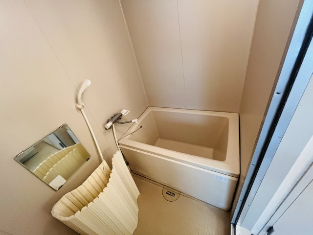 ビューハイツ吉備路の浴室