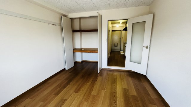 ビューハイツ吉備路の居間・リビング