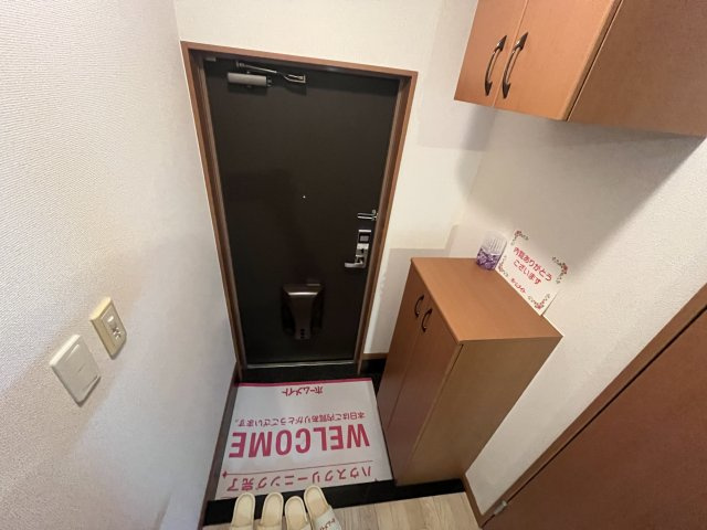 ピアッツア紗梨の玄関