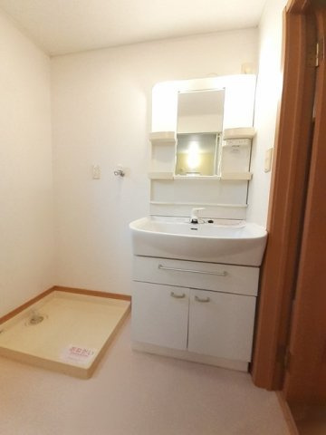 ＲｉｖｅｒＳｉｄｅ東祥Ｂの洗面所