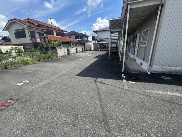 アメニティハイツ　Ｂの駐車場