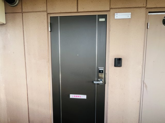 ピアッツア紗梨のエントランス