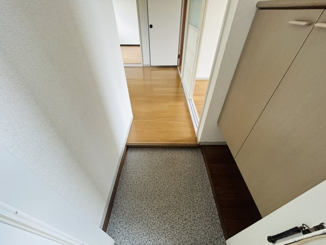 アブニール吉富　Ｃの玄関