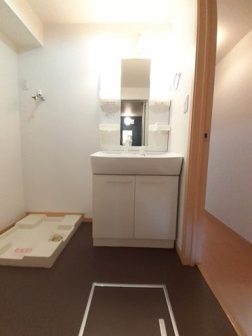 ブリアンＨＭ　Ｂ棟の洗面所
