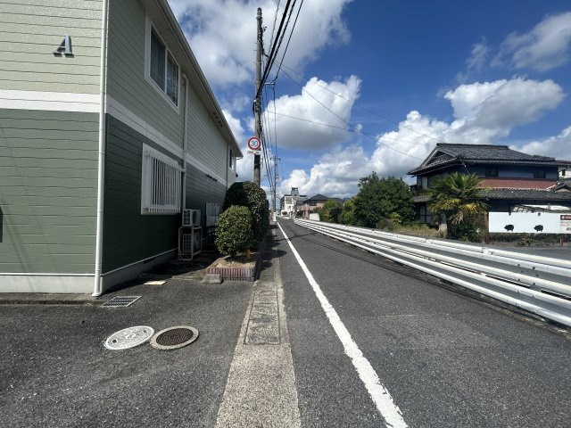グリーンウッドＡの駐車場
