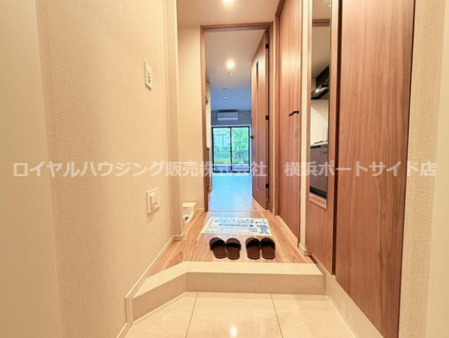 【玄関】