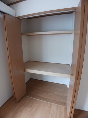 ハイム　サンビレッジＢの収納