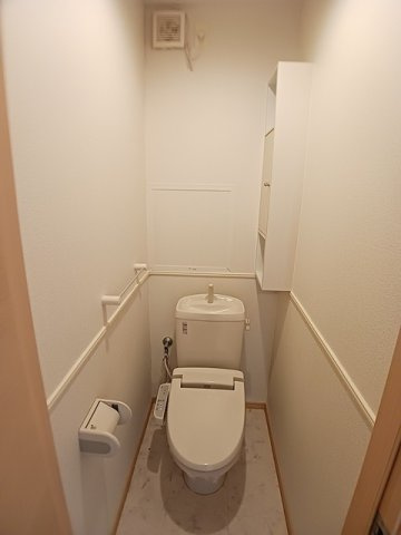 モデルノ　ブローテ　Ｃのトイレ