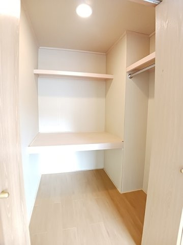 メゾンセレッソＡの収納