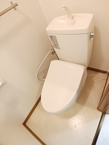 メゾンセレッソＡのトイレ