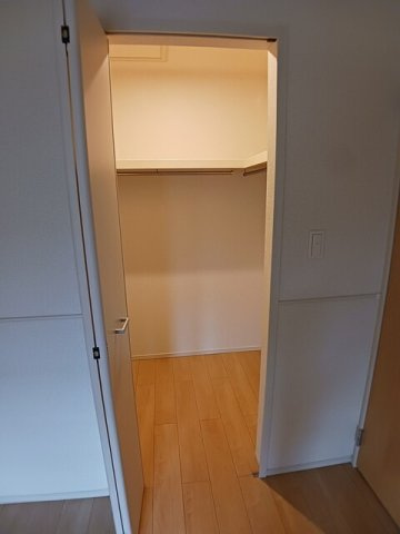 オーブ・プロムナードの収納