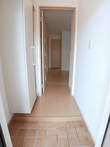 フジ　コッティＡの玄関