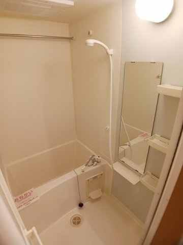 プラシード倉敷の浴室
