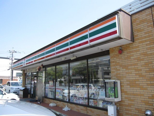 ブラン　プレジール　Ｂの周辺|セブンイレブン倉敷商業高校西店まで350m