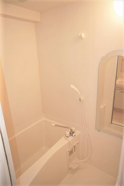 新品家具付きマンション住吉34(KaGood福岡)の浴室