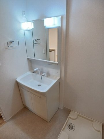 クレール九番館の洗面所