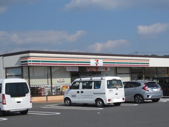 アゴーラ　Ｂ棟の周辺|セブンイレブン　倉敷玉島八島店まで650m